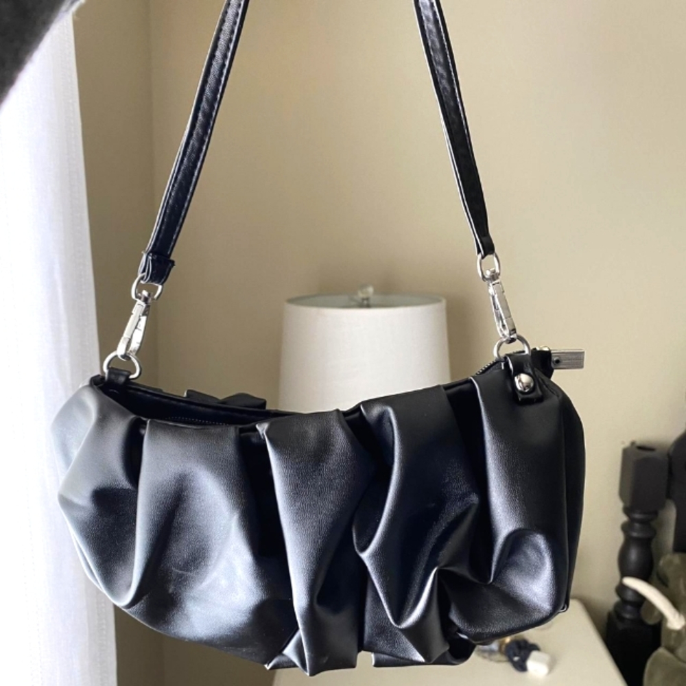 Crinkled Shoulder/Clutch Bag - Black